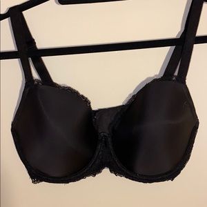 Victoria’s Secret Dream angles Demi bra